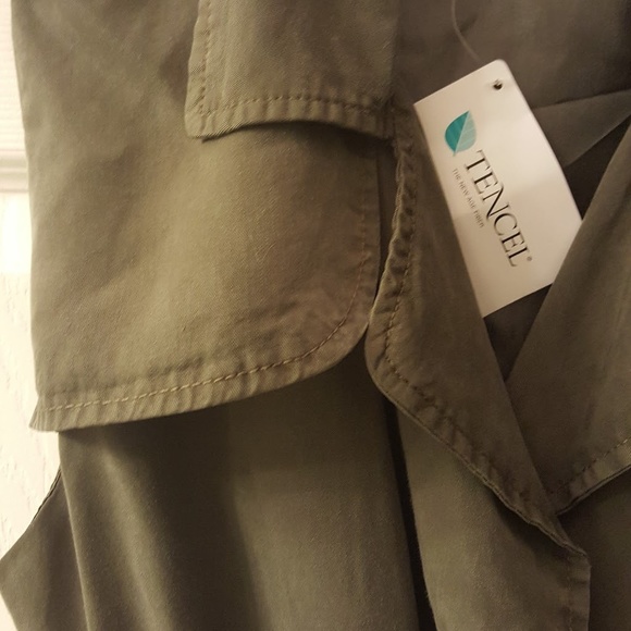 Military Army Green Vest - Picture 4 of 4